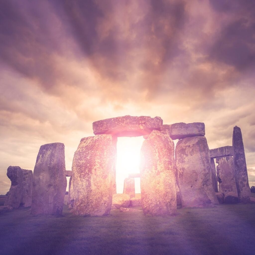 Stonehedge-united-kingdom-ancient healing-frequencies